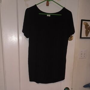 Wilfred | Elegant Black Short Sleeve Top